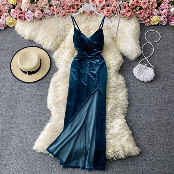 Retro velvet strap strapless dress v-neck with cultivate one's morality show thin trying to split the dress skirt - Image 3