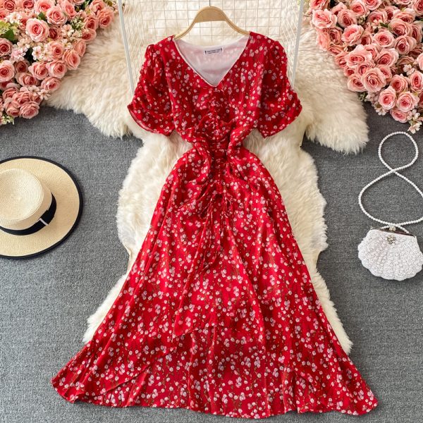 Women's V-neck Pleated Slim-Fit Waist-Tight Chiffon Dress, Fashionable, Small, Clear and Loose, Floral Skirt - Image 3