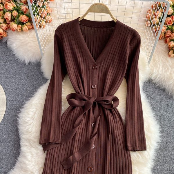 New V-neck Single-Breasted Slim-Fit Bottoming Hip Skirt V-neck Waist-Controlled Lace-up Knitted Dress for Autumn and Winter - Image 3