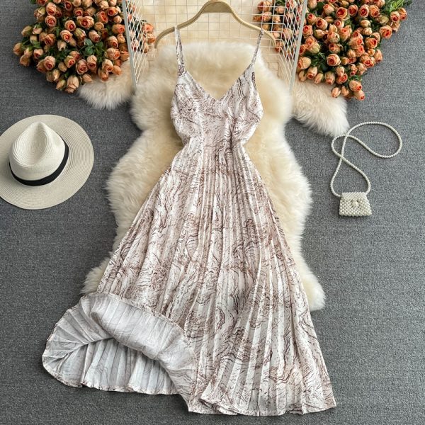 Seaside Holiday Floral Slip Dress Vest Chiffon Pleated Dress Women's Summer Slimming Temperament Fairy Long Dress