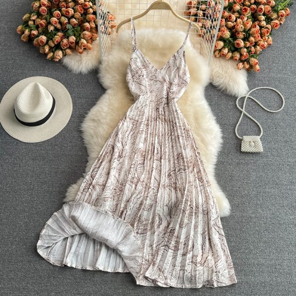 Seaside Holiday Floral Slip Dress Vest Chiffon Pleated Dress Women's Summer Slimming Temperament Fairy Long Dress - Image 3